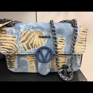 Moschino